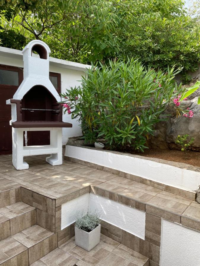 Holiday Home Cesarica Karlobag Zewnętrze zdjęcie