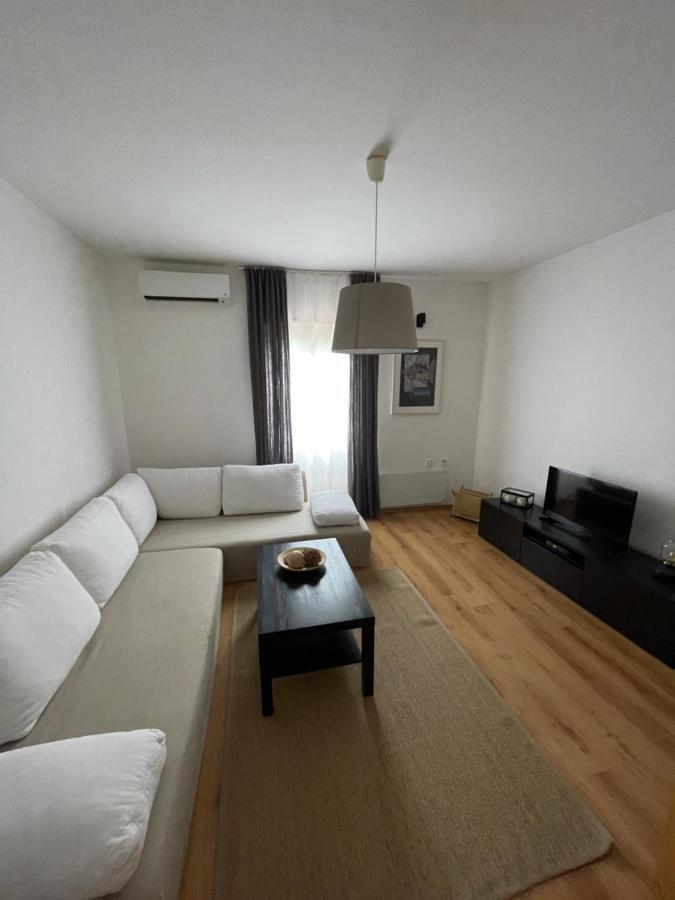 Holiday Home Cesarica Karlobag Zewnętrze zdjęcie