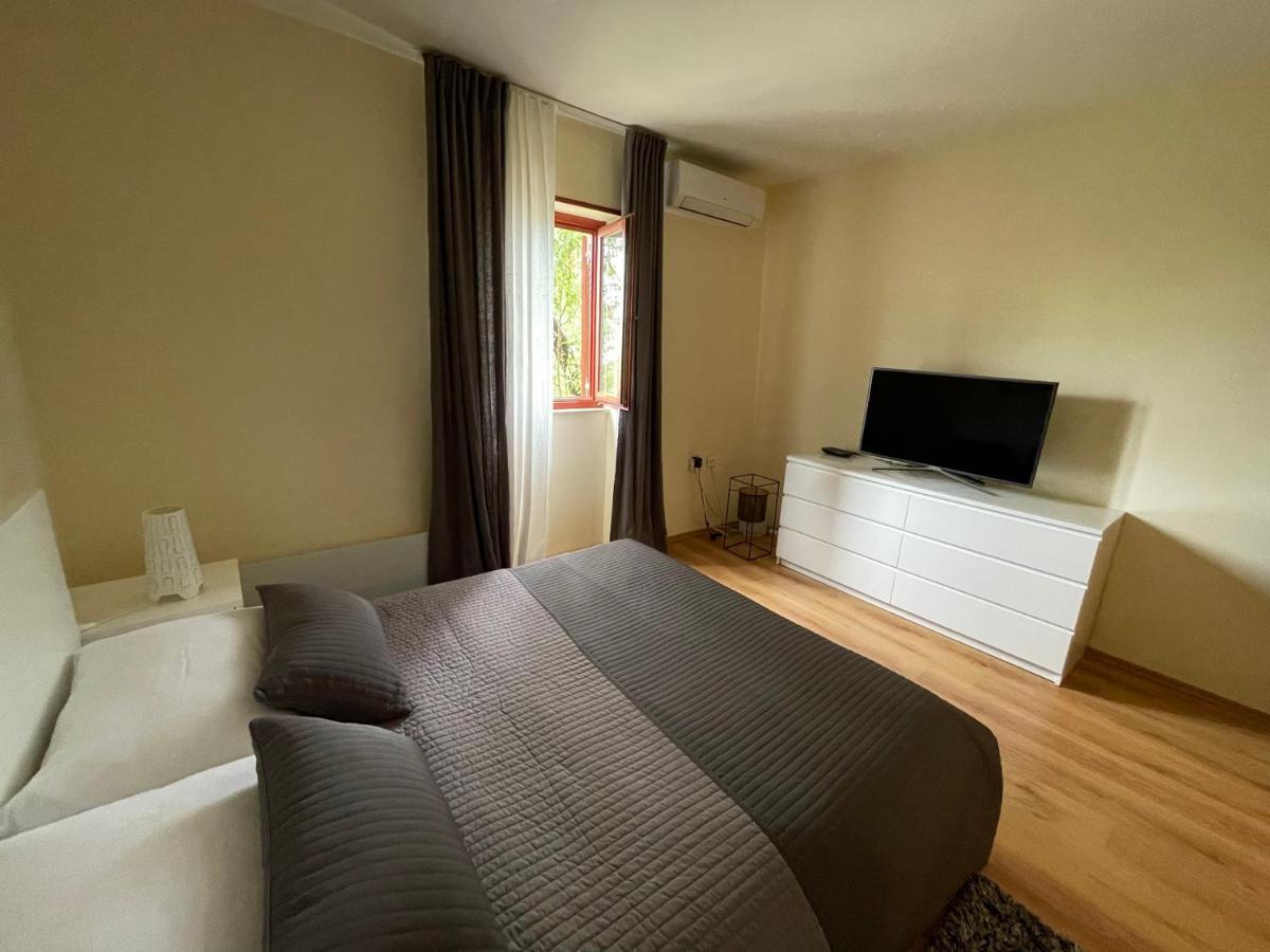 Holiday Home Cesarica Karlobag Zewnętrze zdjęcie